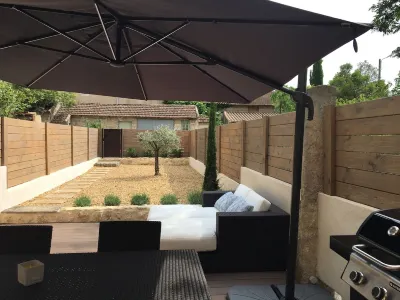 In the heart of downtown St Rémy de Provence, the Mas D'Oscar!
