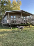Experience Nature Near White River - Stay in Our Cozy 3-Bedroom Cabin