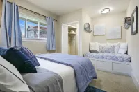 Cheerful family home 1/2 mile from downtown