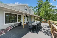 53 Acre Ranch w/Pool, Spa, Lake, Game Room & More!