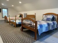 Red House Lodge Отели в г. Clinton County