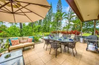 Manta Ray Manor - Oceanfront Gated Community, short walk to beach and town.