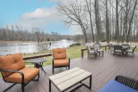 All Season Relaxing River Retreat - Tubing, Fishing, Hunting, Snow Mobile, ORV Hotels in Osceola County