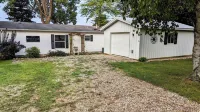 Lake House with Swimming and Kayaks - 3-Star