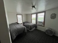 Stay at this Port Clinton guest unit w/boat/trailer parking & plug in, AC, WiFi!