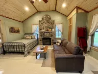 Private River Frontage!!!  Beautiful Cabin with Amazing views!  Available now!!