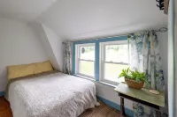 Hidden Gem in White Mtn: Pet Friendly and Close to Hiking and Atv Trails