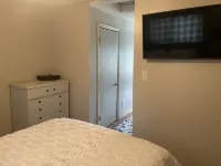 Relaxing one bedroom cottage backs up to OH River