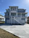Beachfront NEW Luxury Build-4B, 4.5B, Elevator, near Surfside Beach, Freeport TX