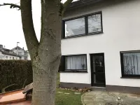 Generations Holiday Garden Flat, pool with garden Hotels in Attendorn