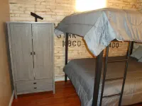 NEW LISTING Lake view cabin, close to Captain Ron's Resort, Lake of the Ozarks