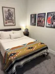 Barricade Bunkhouse: A Cozy Western Retreat in Laramie, Wyoming Hotels in 