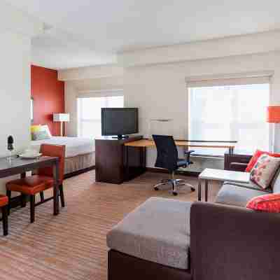Residence Inn Bloomington by Mall of America Rooms