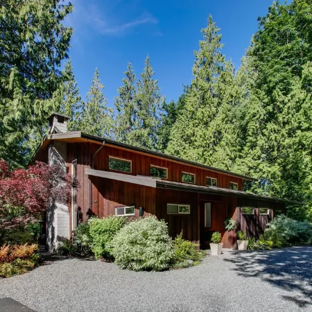 Bellingham Modern Lodge-4Bd 4 Bath Hot Tub Barrel Sauna- Perfect Adventure House