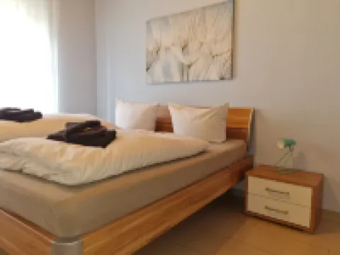 gemütliche FeWo mit eigener Terrasse - nur 3 Gehminuten zum Strand