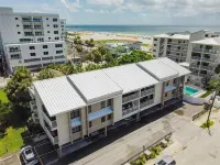 Updated condo just steps to the white sand beaches of Clearwater Beach