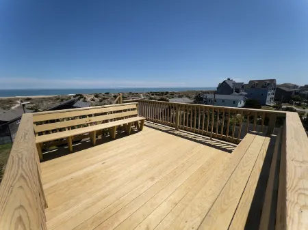Surf Side Bungalow- Ocean front with 3 story deck