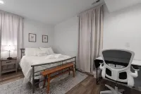 Cozy Pinehurst 2BR Apartment w/3 Beds • Across from Pinehurst #6 • Firepit Hotels in Pinehurst