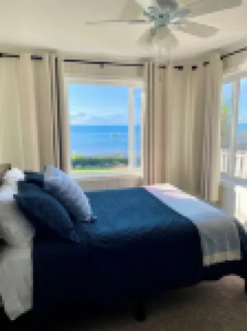 Caseville - Private Beach Front Home