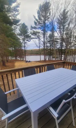 The Bungalow at Eagleville Lake Under 3 miles to UCONN!