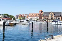 Family apartment with Müritz view, 5 minutes to the city center Hoteles en Distrito de Müritz