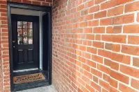 Steps to VT Campus & Cassell Cozy Blacksburg Studio