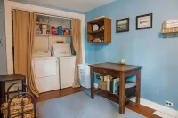 The Shabby Chic Studio - Cute 1-Bedroom Close to UNC!