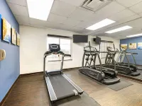 Comfort Suites Downtown Hotels near Dubsdread Golf Course
