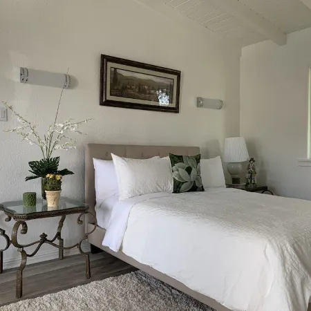 Elegant & beautiful vacation home near Disneyland