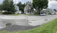 1st Class Rentals - Munson Manor III - 5 Bedroom 2 Bathroom House