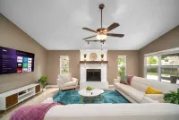 Private Heated Pool • Arcades • Sleeps 10 • Quiet Jacksonville Retreat