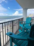 Oceanfront Beauty: 2 Bedroom 2 bath Shalimar Condo with Breathtaking Beach Views