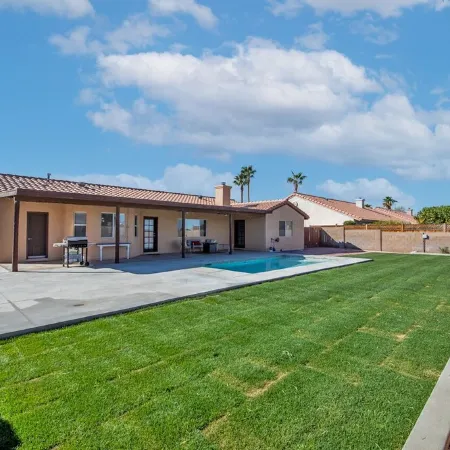 TMK-Spacious 4br home with pool for your comfort. EV charger available