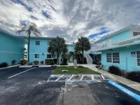 Waterfront Condo ON the Intracoastal.  Great views!!