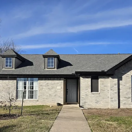 Spring Family Escape: Clean, Comfortable, Bright, and Perfect for Families