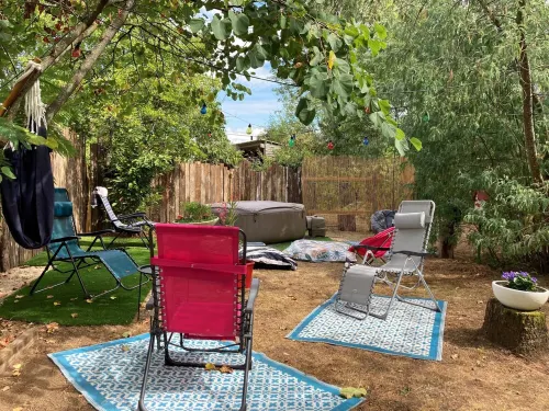 Gite au Cœur de la Forêt de Mervent. A 40 mn du Puy du fou Hotels in Mervent