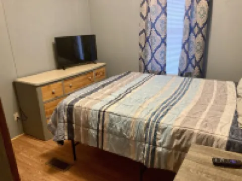 Home in Powell Valley Shores Close to Flat Hollow Marina & Powell Valley Marina