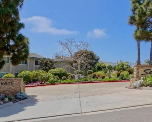 DEL MAR RETREAT & OCEAN VIEW! Walk to the beach! Hotel di Solana Beach