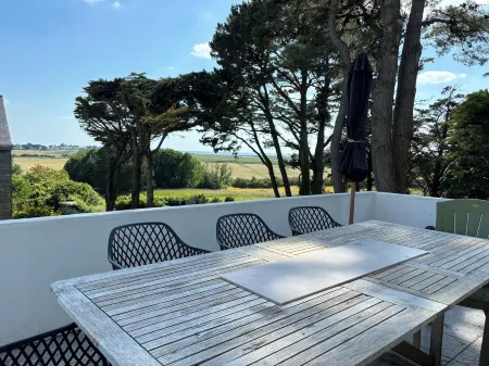 Villa Vieilles Vignes vue mer