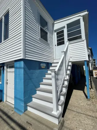 Flip Flop, Salisbury Beach, Melo's Beach House rentals
