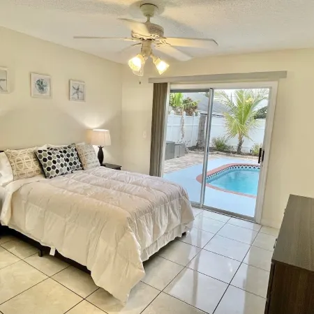 Perfect Jupiter Vacation House with Private Pool