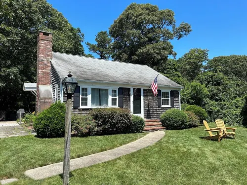 Escape to Harwichport-Your Perfect Cape Cod Getaway