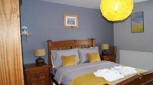 Spacious, self-contained apartment nestled in the Brecon Beacons National Park