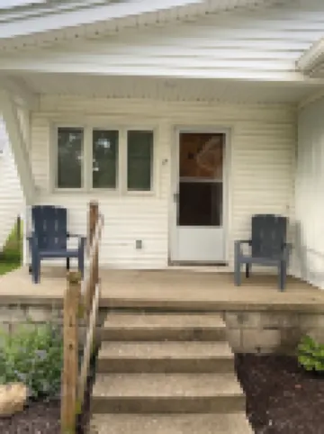 Quaint Cozy 1-bedroom apartment in pleasant Geneva with AC, WiFi