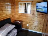 Killing time with nature cabin #3 먼로 아웃룩 트레일헤드 주변 호텔