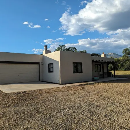 Casa Aliento - A breath of fresh air in Taos!