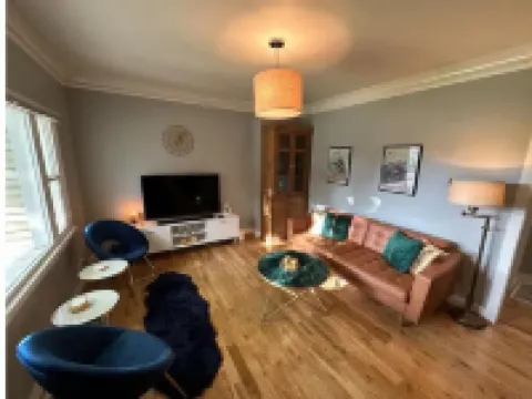 ALL NEW - Clean & Modern! Mountain Garden Oasis!