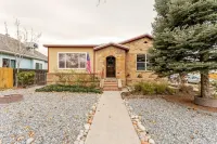 3 King Beds-Hot Tub-Firepit-Historic-Downtown