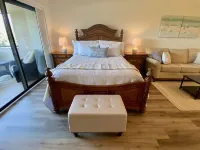 Steps to private beach in Gated Sawgrass Community! Renovated Condo. Hotels in Sawgrass