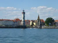 Idyllic apartment with south-facing balcony & wall box in the countryside - 2.5 km from the island